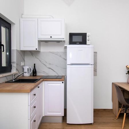 Apartmani Monika ザボリッチ エクステリア 写真