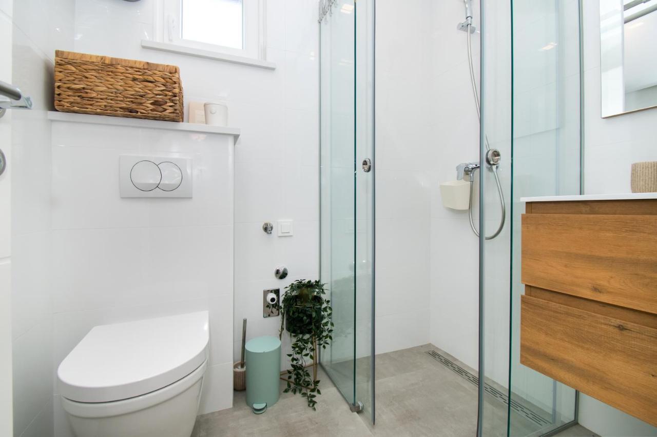 Apartmani Monika ザボリッチ エクステリア 写真